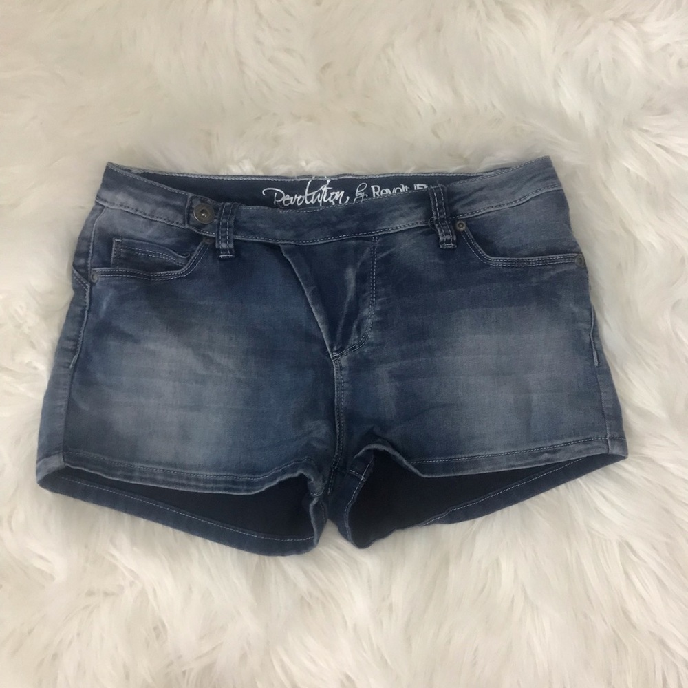 Junior’s Revolution by Revolt Jean shorts